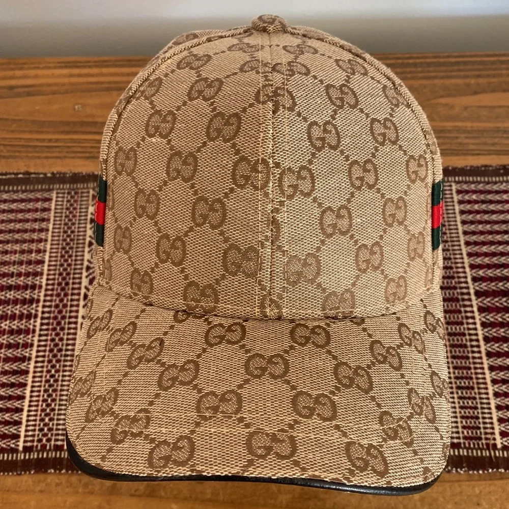 Designer look baseball cap NWT - Picture 2 of 6